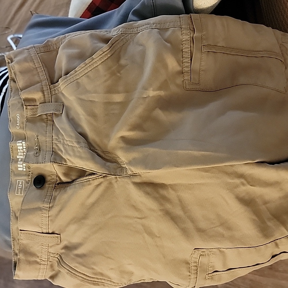Boys waist 12 urban pipeline cargo shorts